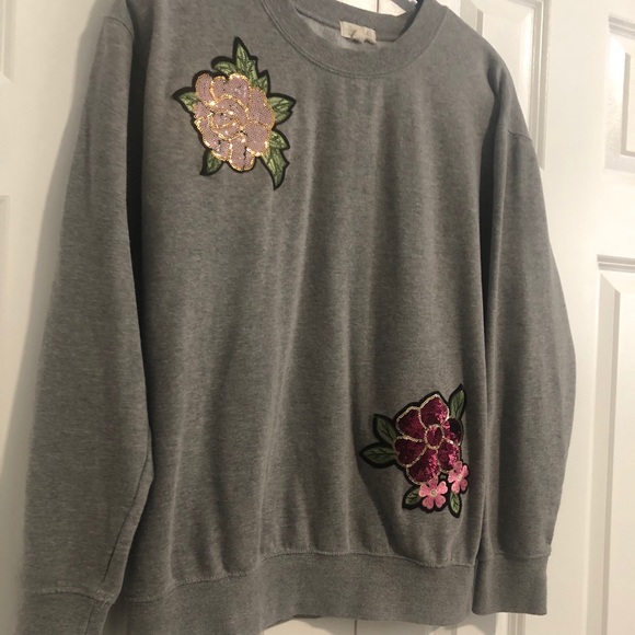 Ultra Flirt Sweatshirt Sequin Flowers - Picture 5 of 10